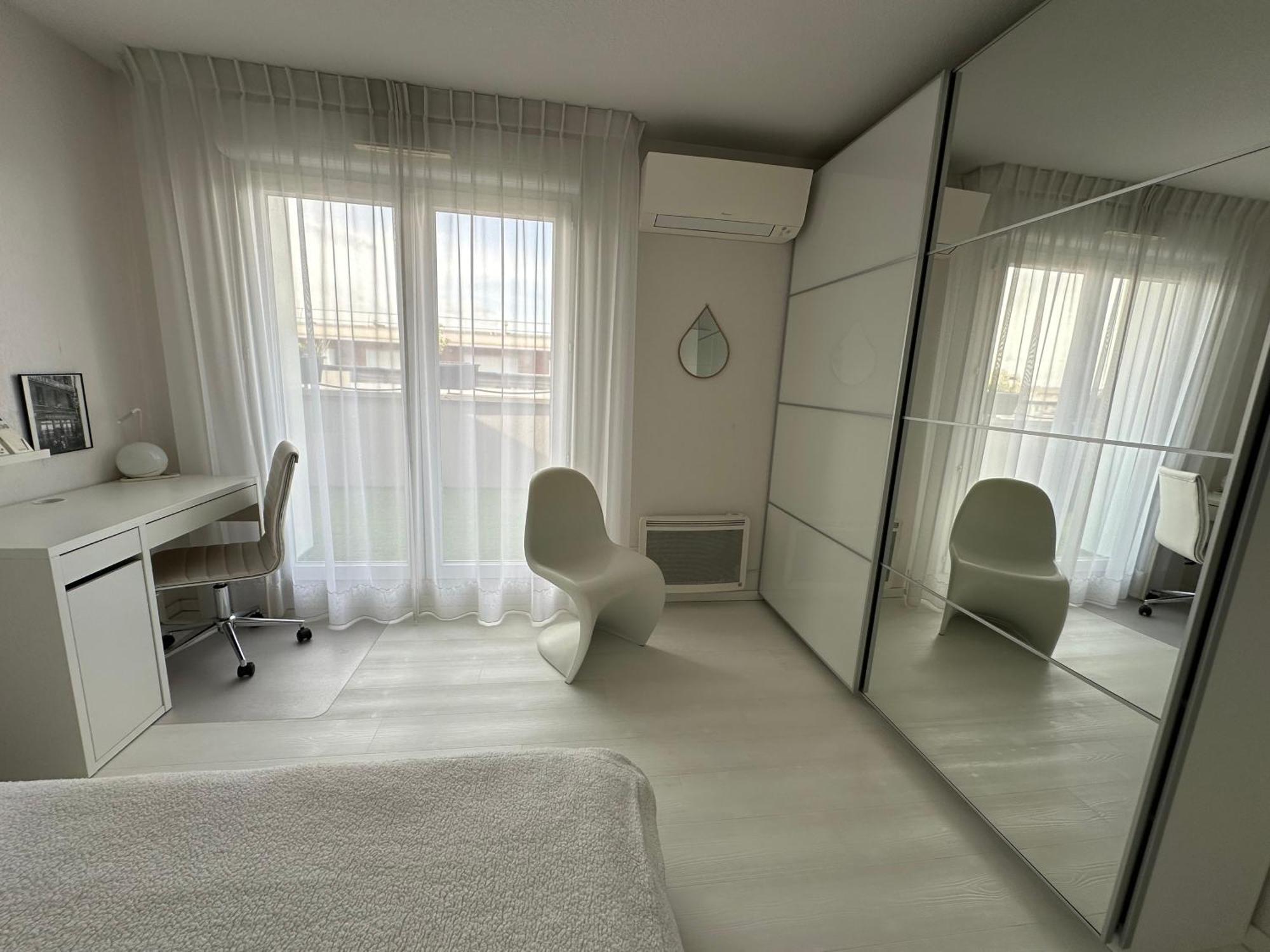 Appartement De Standing, Parking Prive, Climatise, Proche Du Centre-Ville Et La Gare Centre 亞維農 外观 照片