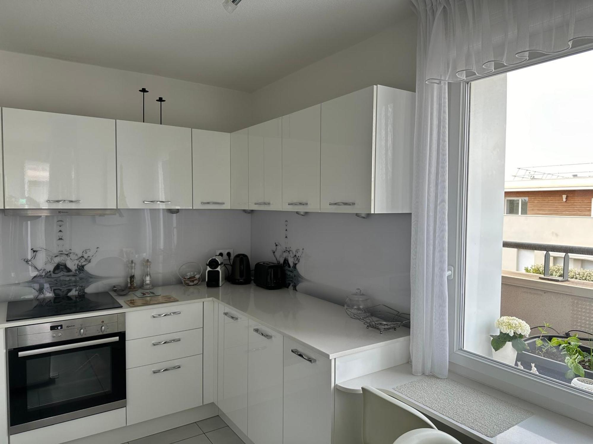 Appartement De Standing, Parking Prive, Climatise, Proche Du Centre-Ville Et La Gare Centre 亞維農 外观 照片
